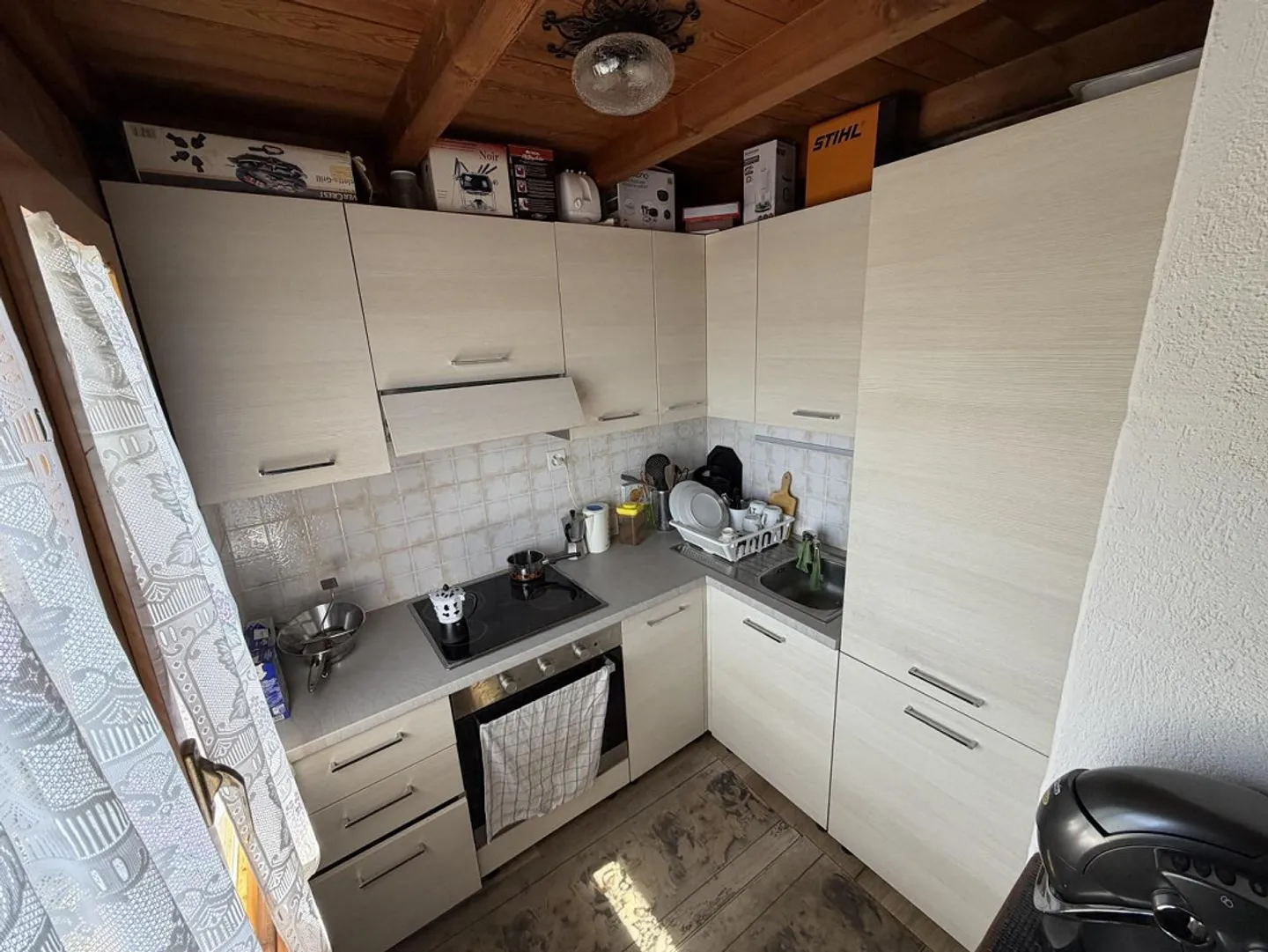 Chalet with two 3-room apartments, large building land in a very sunny location... - Photo 11 of 72