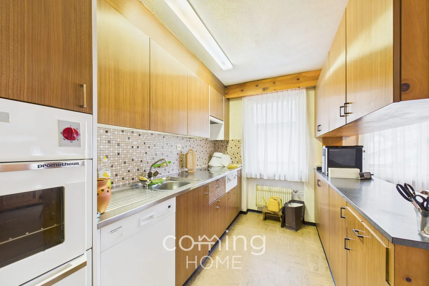 Attractive 5.5-room apartment in Saas-Almagell with alpine charm - Photo 3 of 14