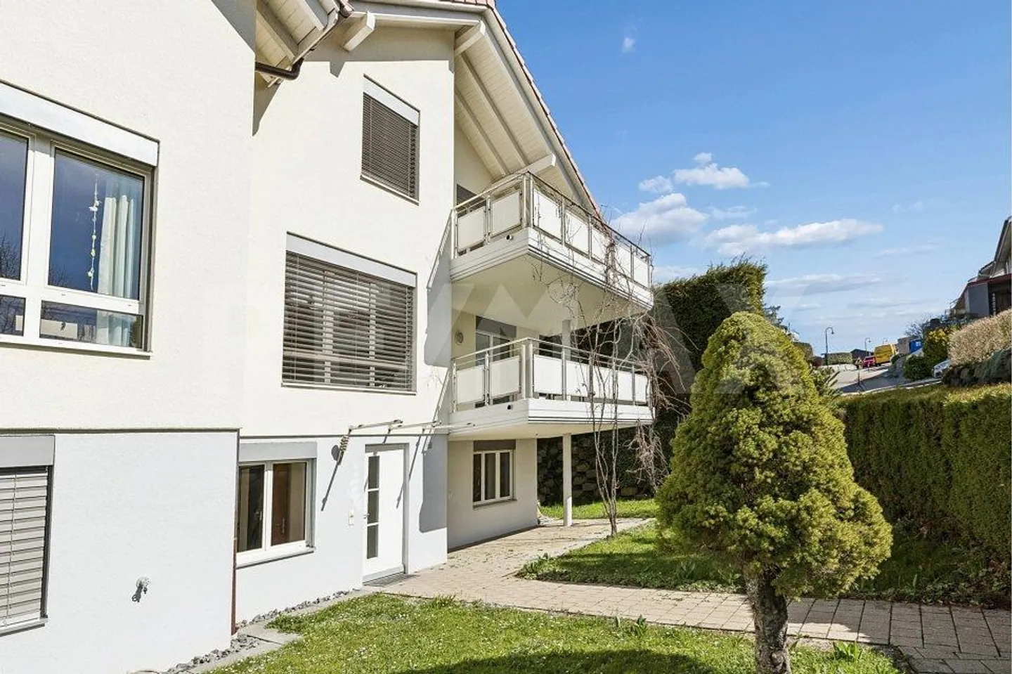 Geräumiges Doppelhaus - Foto 4 von 13