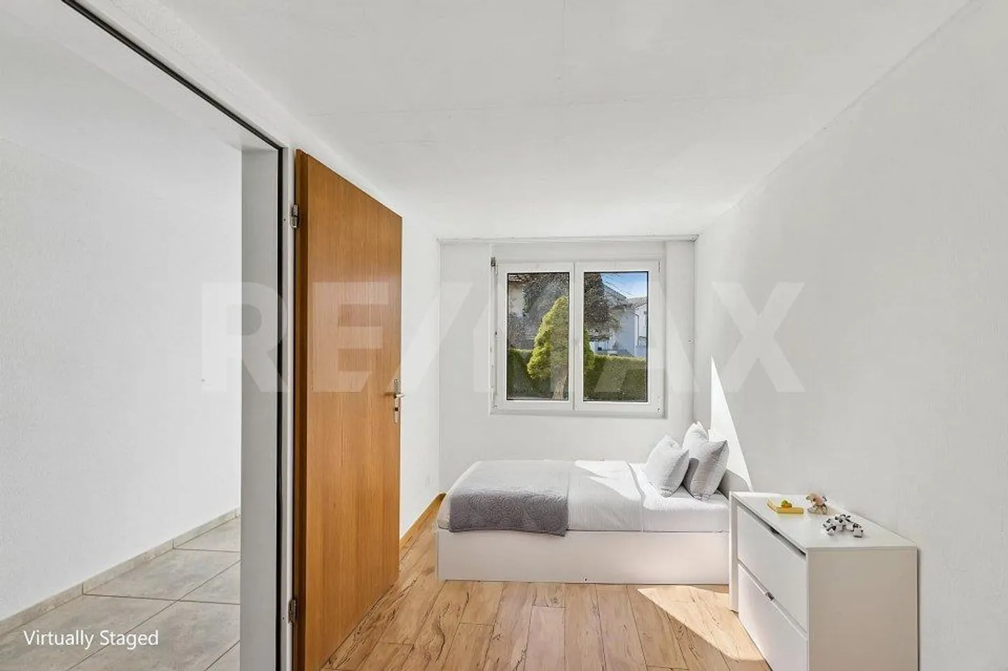 Geräumiges Doppelhaus - Foto 7 von 13