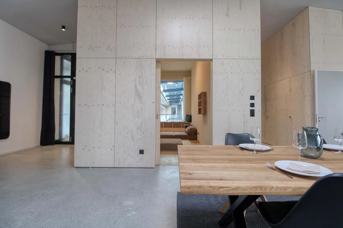 Coliving moderno che unisce intimità, lavoro e vita condivisa a Renens - Foto 14 di 30