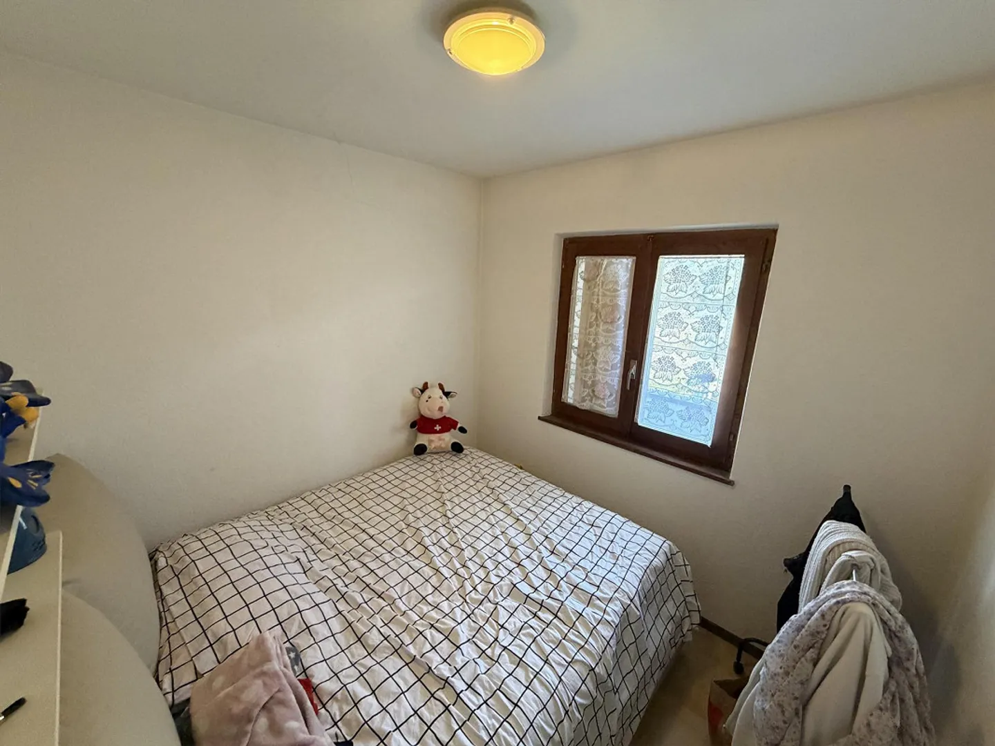 Chalet with two 3-room apartments, large building land in a very sunny location... - Photo 61 of 72