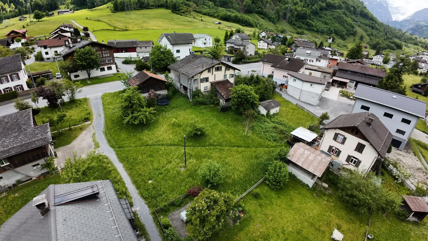 Assicurati ora questa affascinante casa plurifamiliare! - in una zona centrale del villaggio attraente - Foto 16 di 17