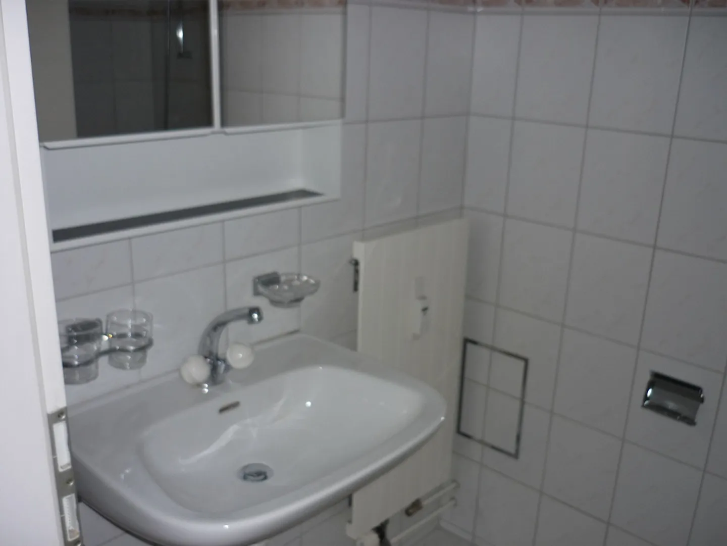 Penthouse spacieux et confortable dans un ancien bâtiment (70m²) dans le quartier de St. Johann - Photo 5 sur 5