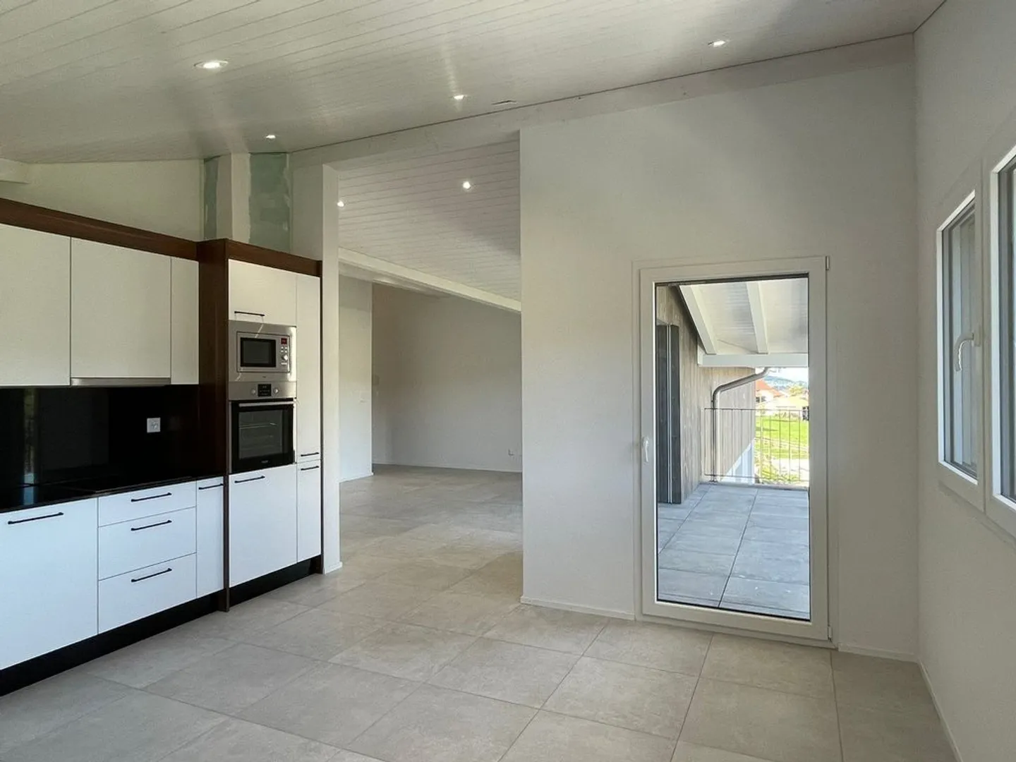 CHAVANNES-LES-FORTS (FR) - 4,5 stanze al 2° piano - Foto 3 di 12