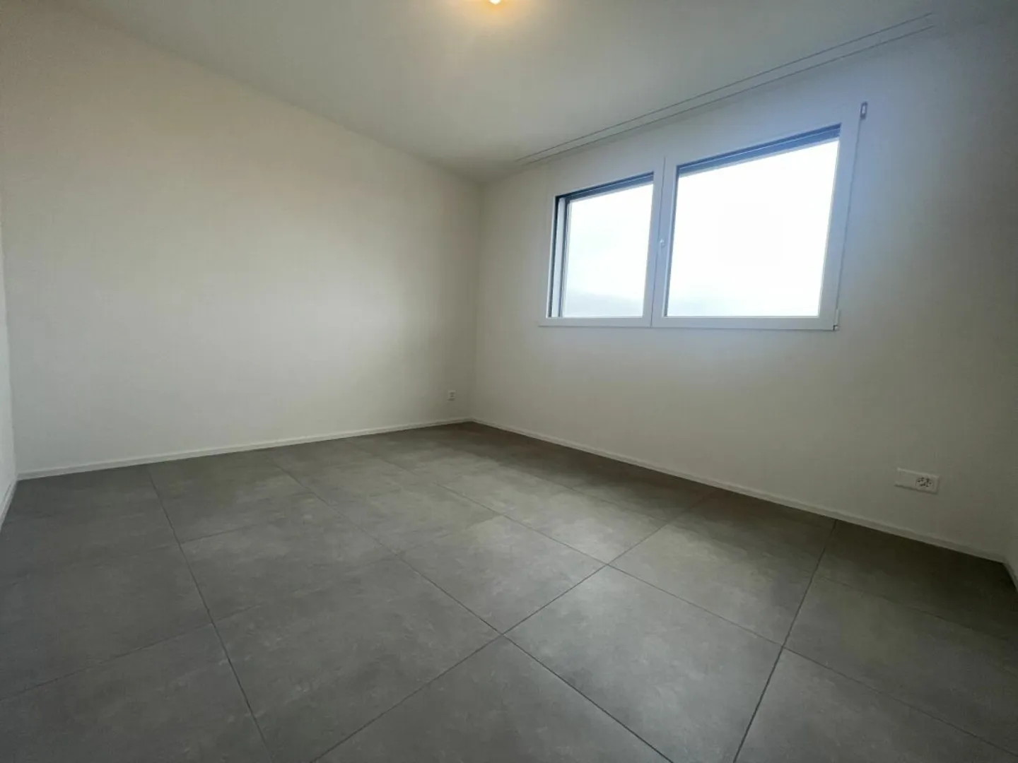 3.5-room apartment on the ground floor in Sugiez - Photo 4 of 10