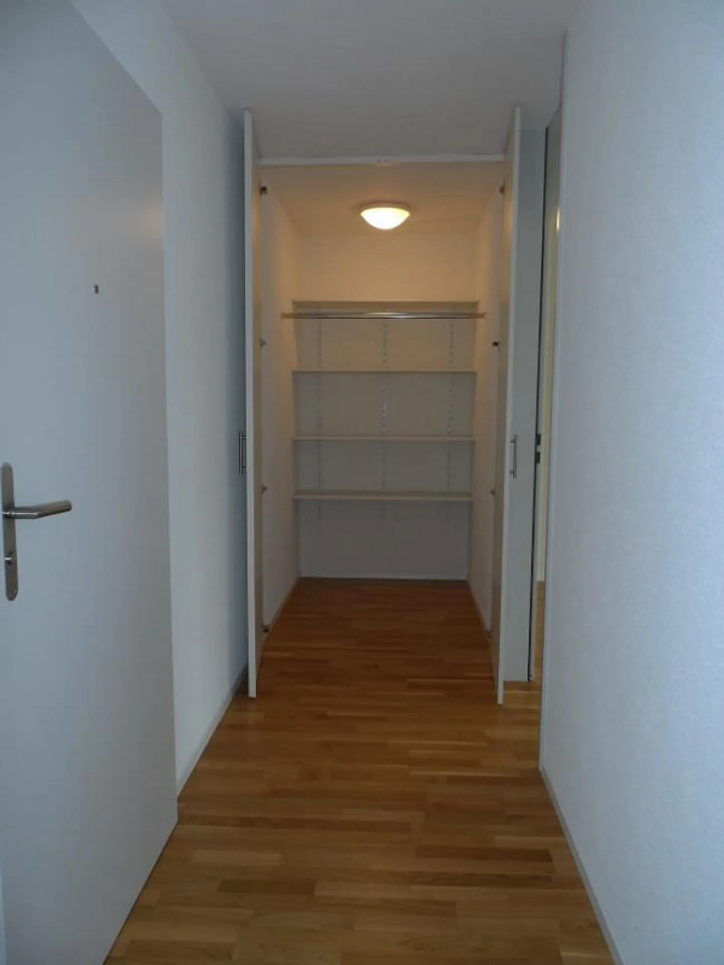 Appartement de 4,5 pièces avec deux terrasses ! - Photo 4 sur 4