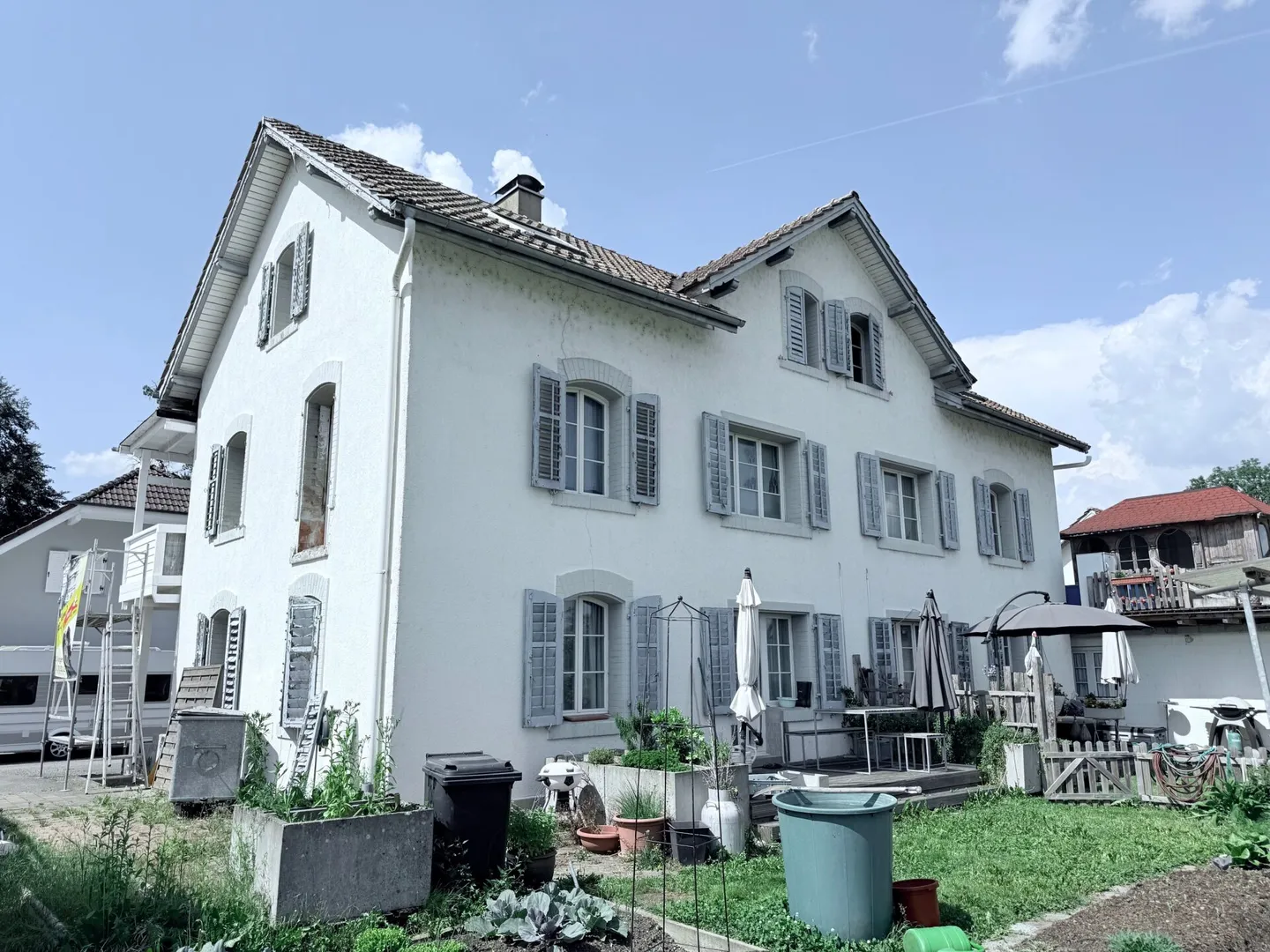 Charmantes Mehrfamilienhaus - Foto 1 von 16