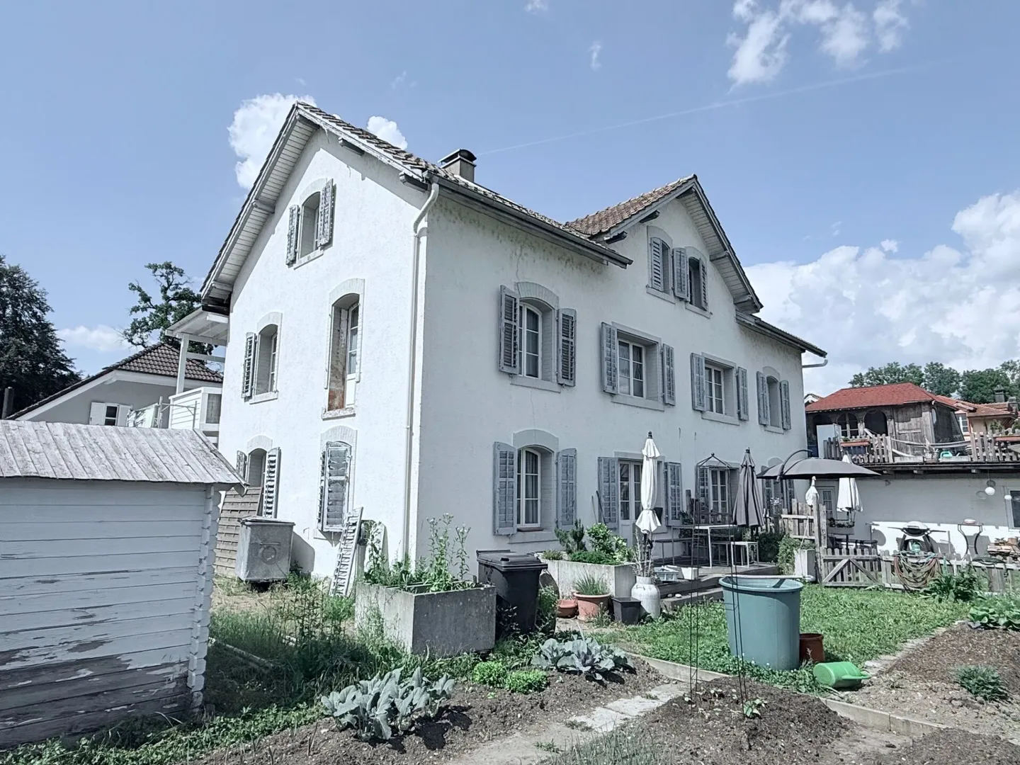 Charmantes Mehrfamilienhaus - Foto 3 von 16