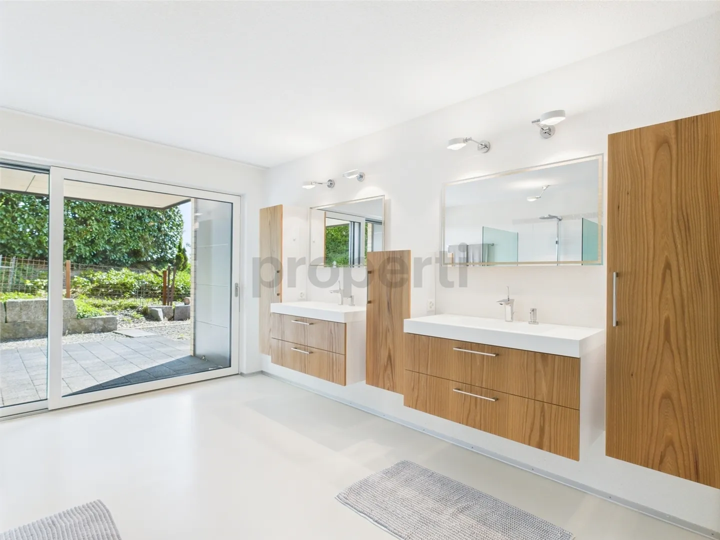 Appartamento moderno con vista lago - Foto 8 di 12