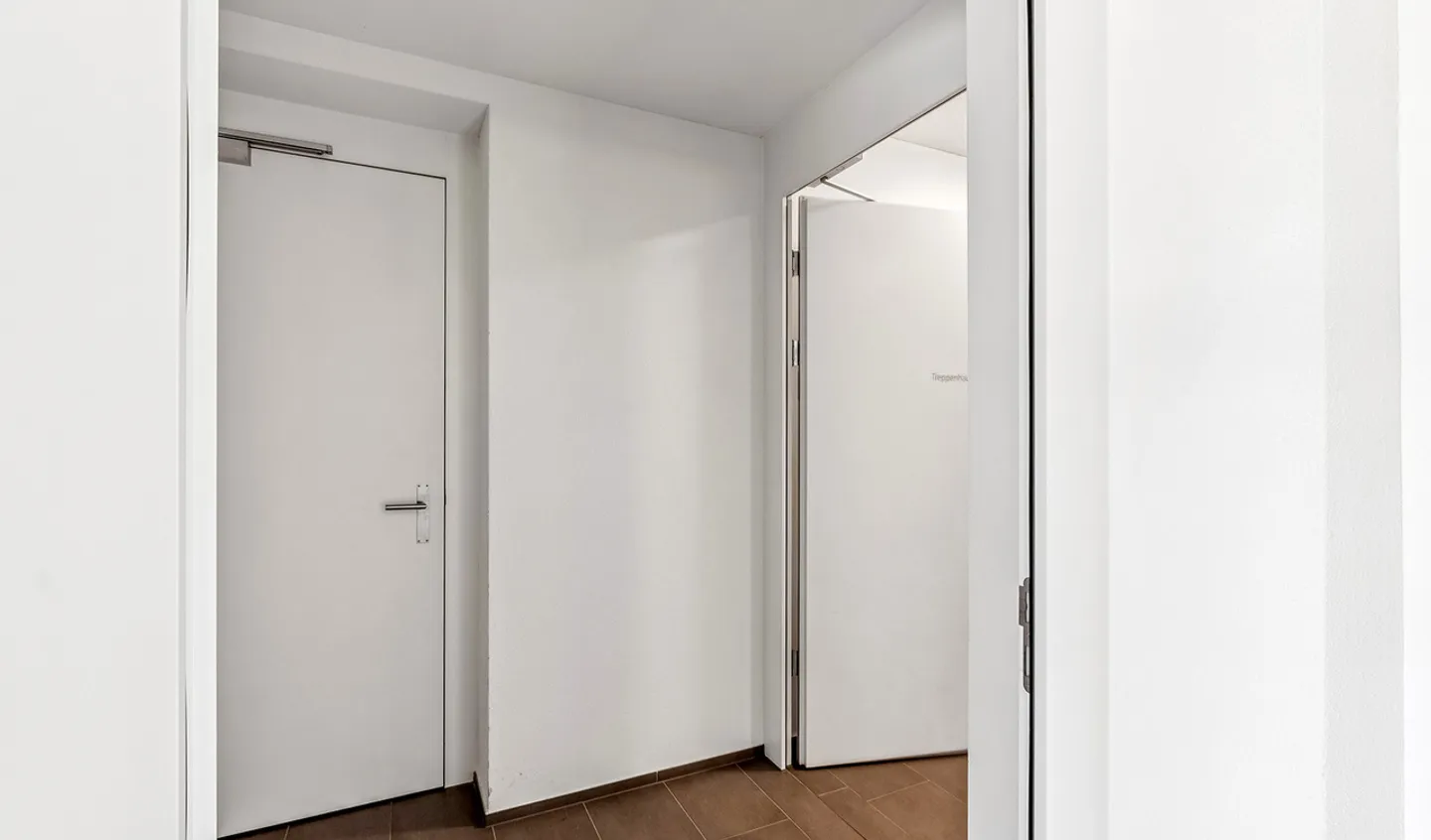 Modernes Gewerbeobjekt in Schötz - Foto 8 von 11