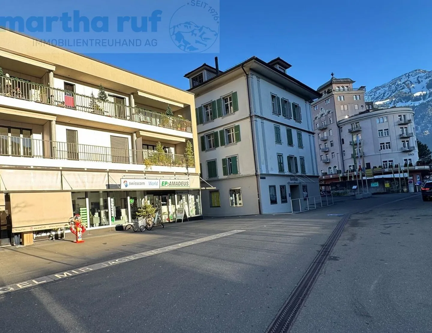 Fixer parking space in underground garage in Interlaken parking garage - Photo 1 of 4