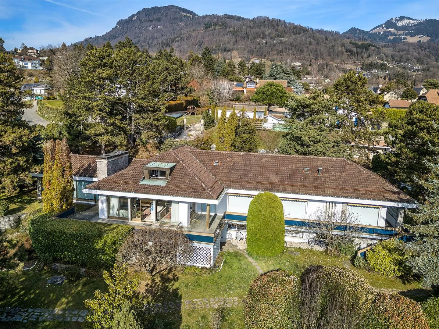 Villa indipendente con 13 camere a Blonay - Foto 10 di 10