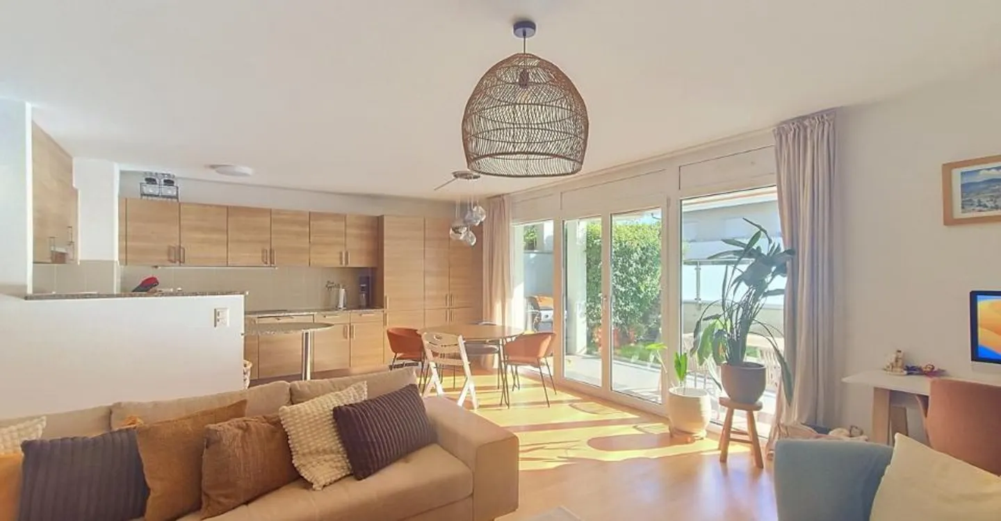 Bel appartement avec terrasse et jardin au cœur d'Eysins ! - Photo 7 sur 10