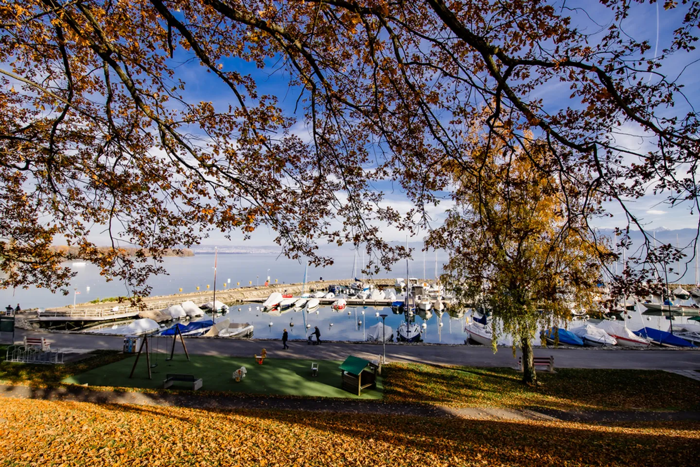 Wunderschöne neue Duplex-Penthouse in St-Prex, nur wenige Schritte vom See entfernt! - Foto 1 von 12