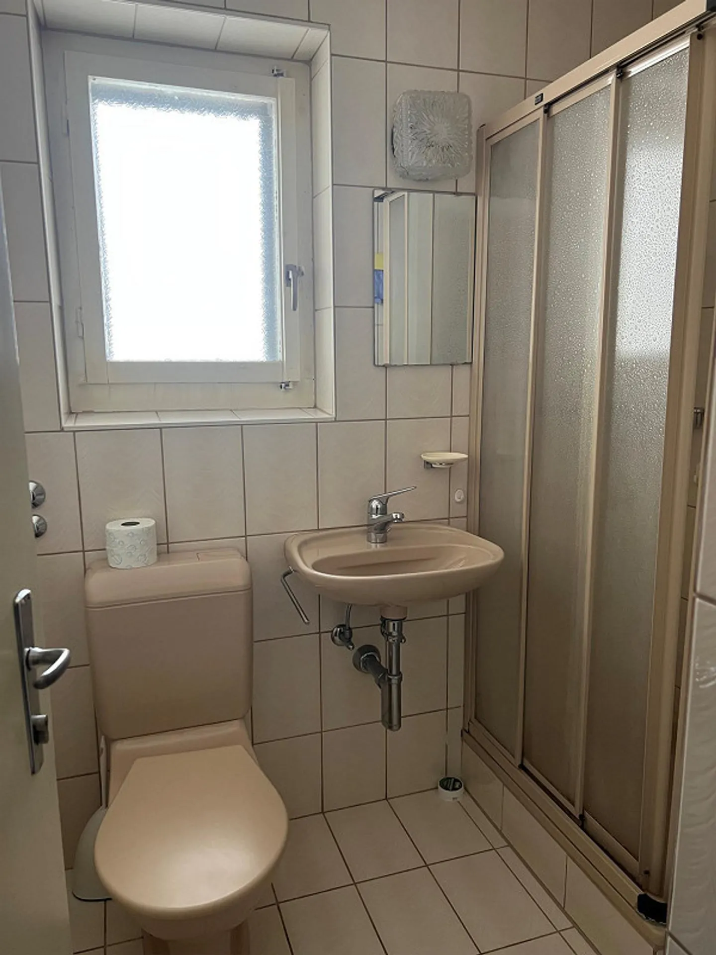 Cozy furnished studio in Lucerne - Photo 6 of 9