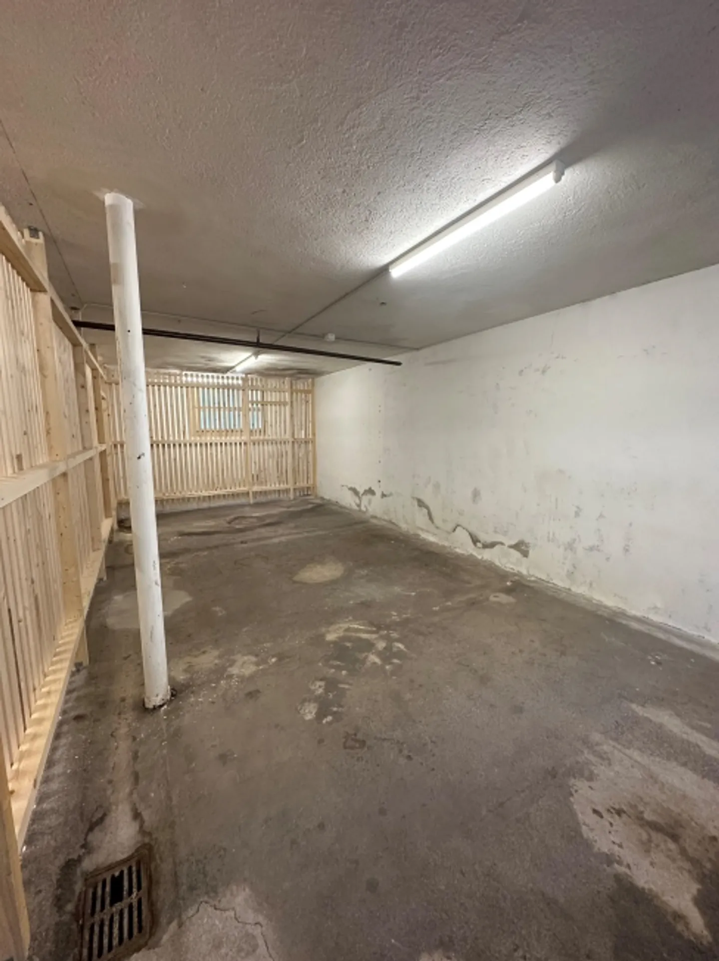 Espace de stockage à louer - Photo 3 sur 5