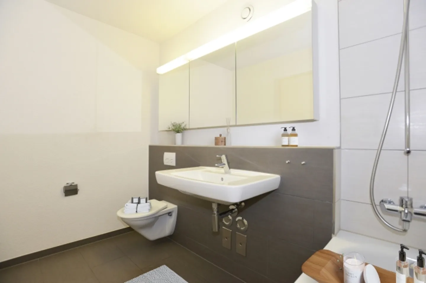 Apartment for rent - Photo 5 of 9