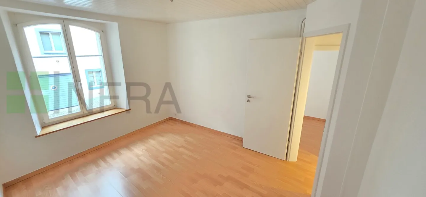 Beautiful 3.5 rooms - Integrated washer/dryer - Photo 7 of 13