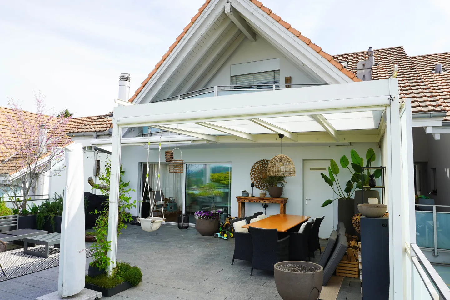 Maisonette moderna con terrazza - Foto 1 di 11