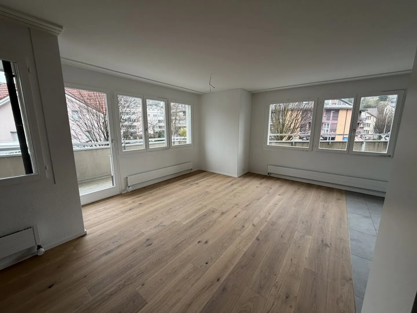 Récemment rénové et élégamment redessiné - vivre comme dans un bâtiment neuf ! - Photo 3 sur 10