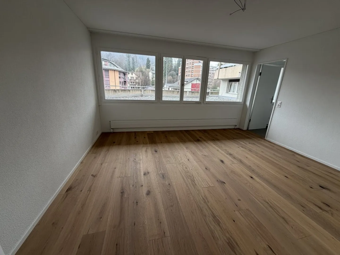 Récemment rénové et élégamment redessiné - vivre comme dans un bâtiment neuf ! - Photo 4 sur 10