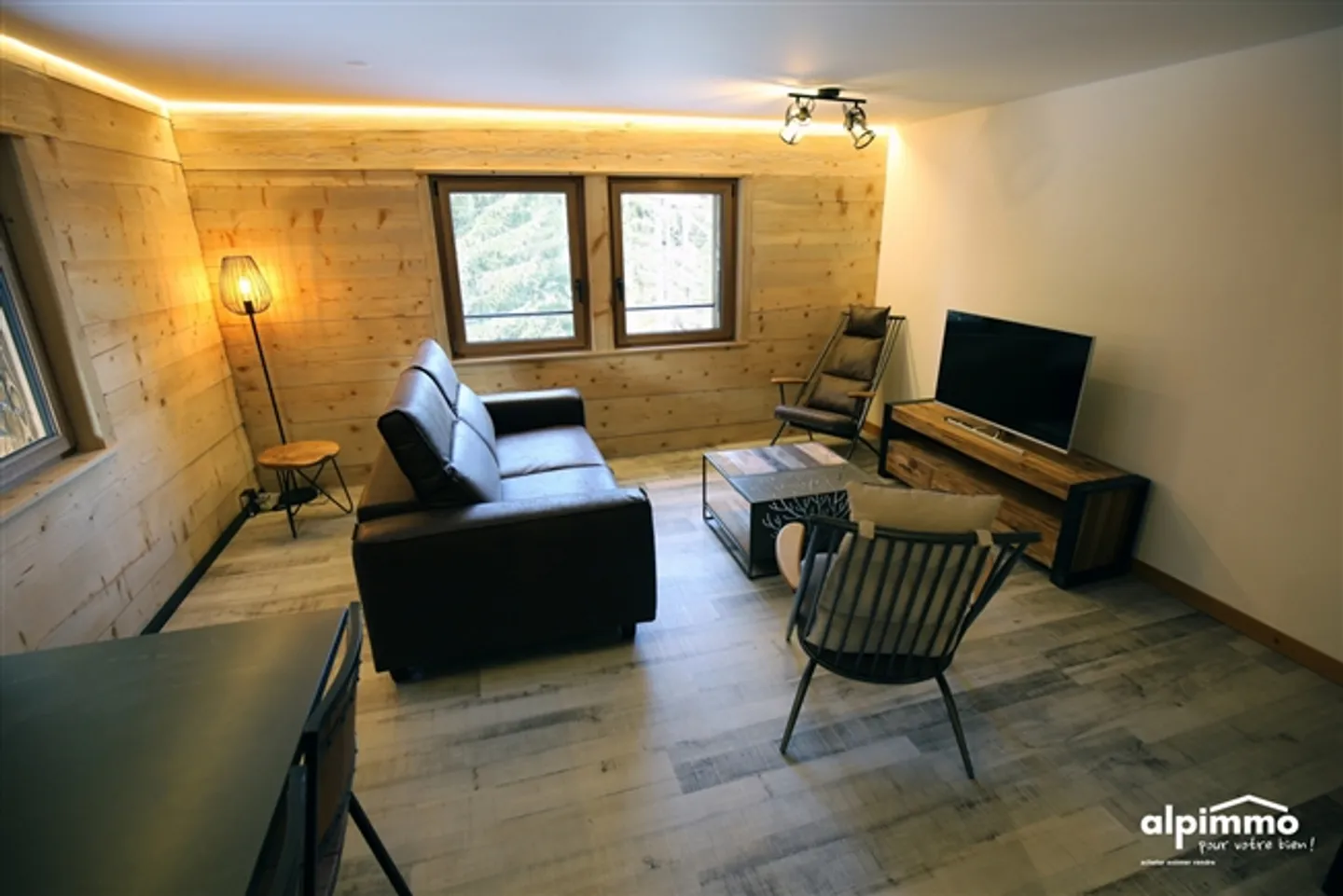 Opportunité d'investissement 3,5 pièces moderne, déjà loué A5 - Photo 3 sur 18