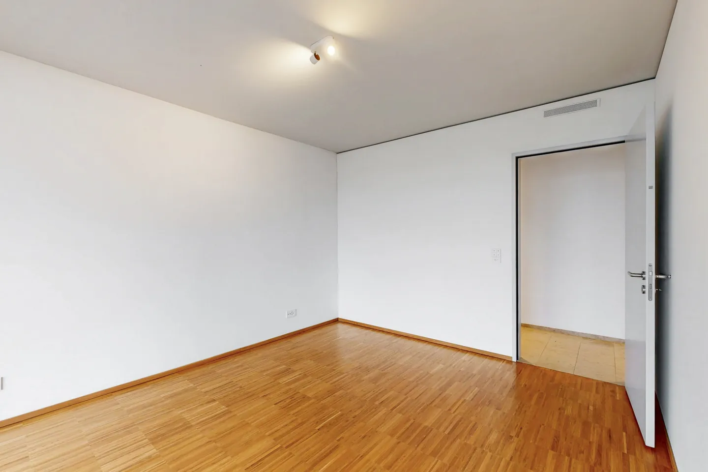 Modernes Apartment in urbaner Umgebung - Foto 4 von 9