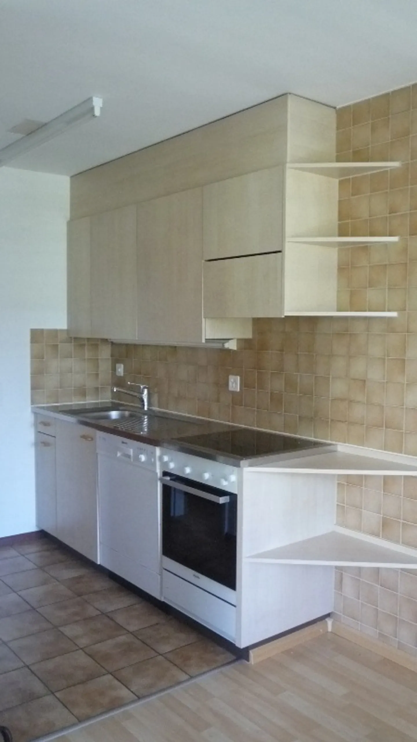 Geräumige Wohnung - Foto 2 von 8