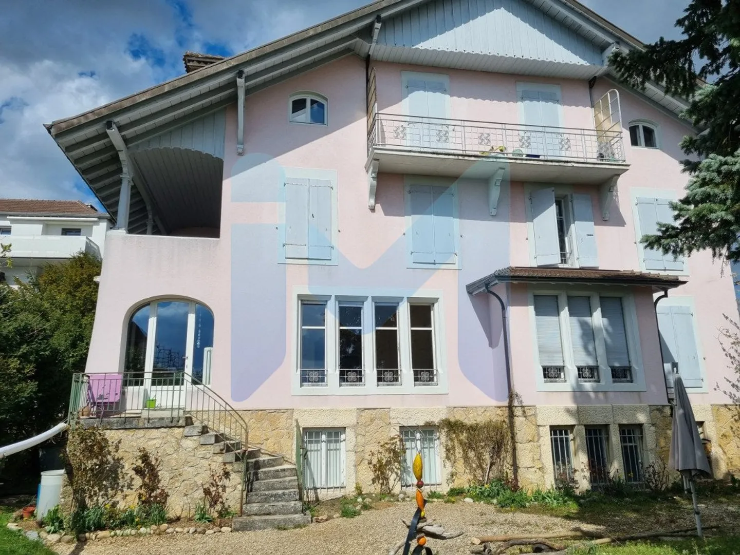5,5-Zimmer-Wohnung zu vermieten in Neuchâtel, ruhig, Aussicht - Foto 1 von 7