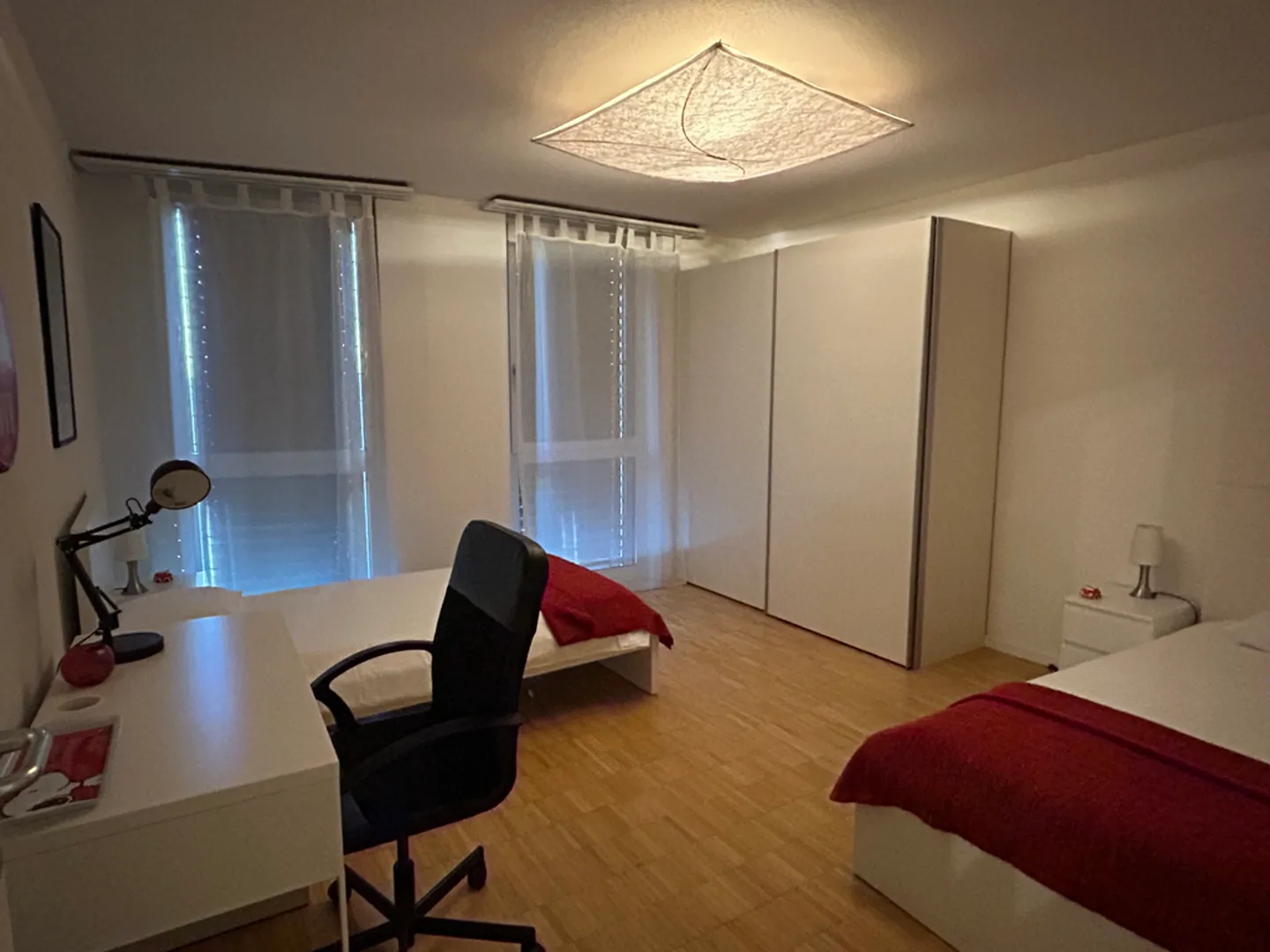 Appartement spacieux 4.5 pièces - Photo 7 sur 9