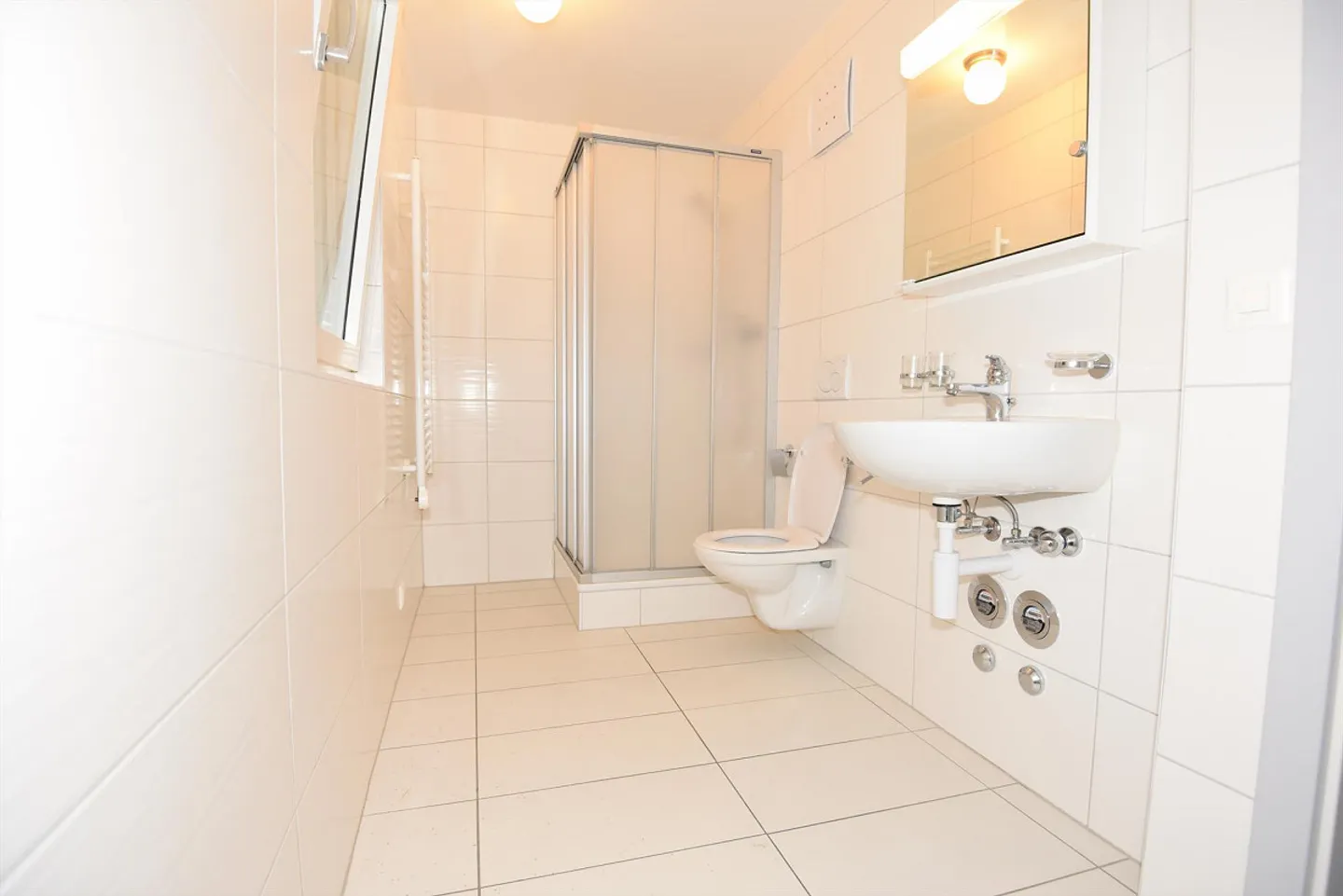 Bright apartment located in a quiet area - Photo 6 of 6