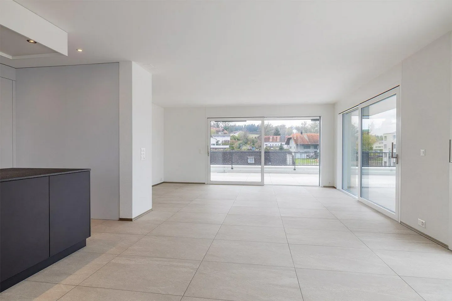 Penthouse apartment with terrace oasis and modern living concept - Photo 5 of 13