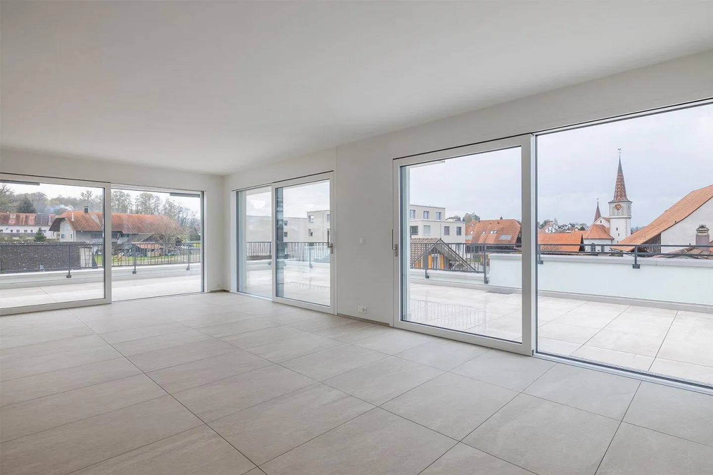 Penthouse apartment with terrace oasis and modern living concept - Photo 6 of 13