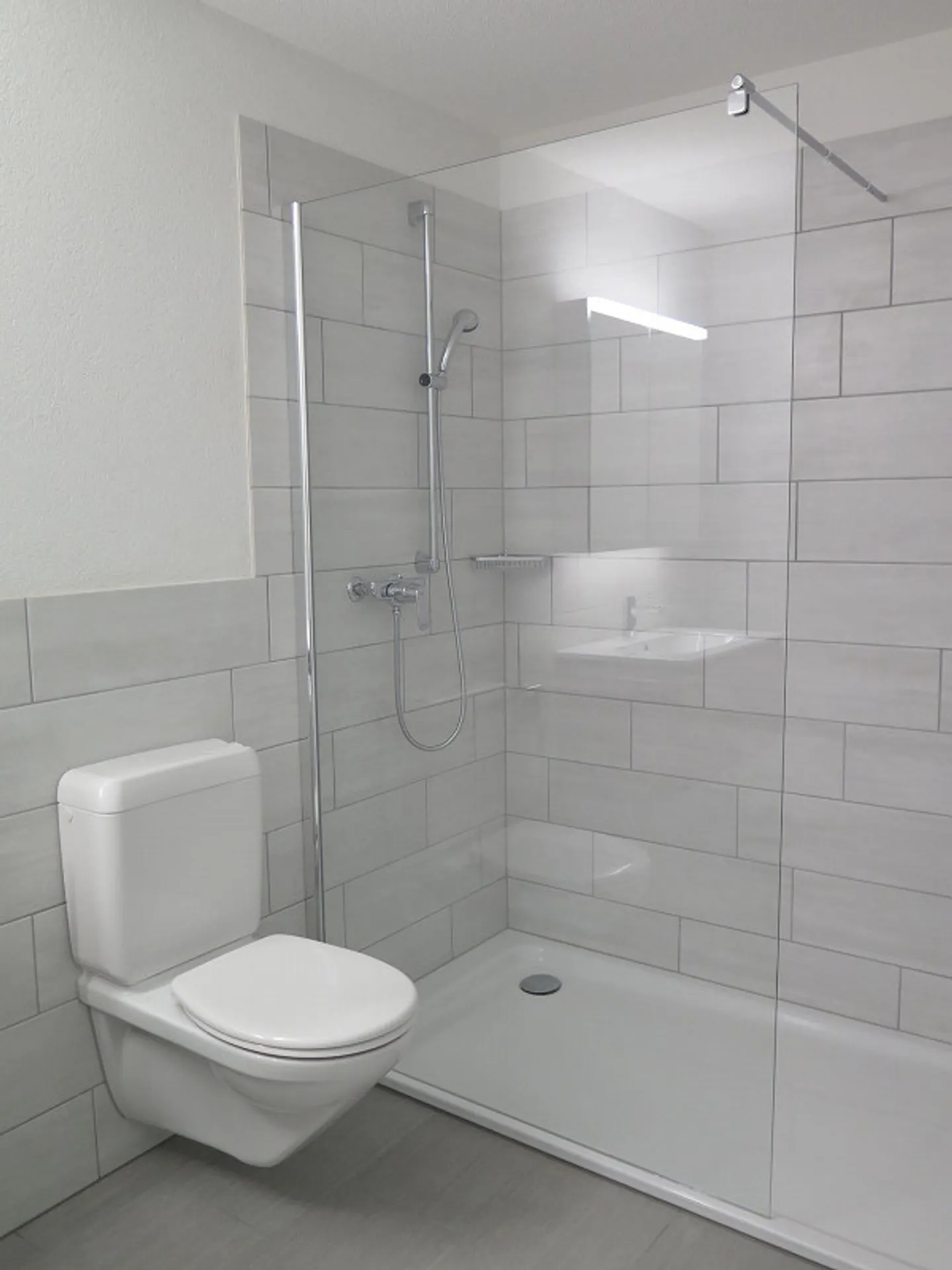 Beautiful 2.5-room apartment with large terrace - Photo 6 of 7