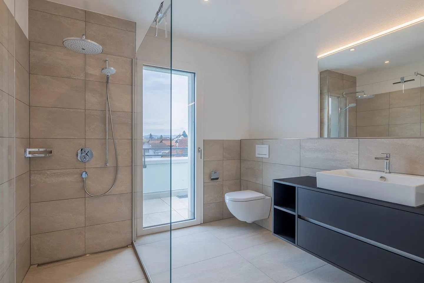 Penthouse apartment with terrace oasis and modern living concept - Photo 10 of 13