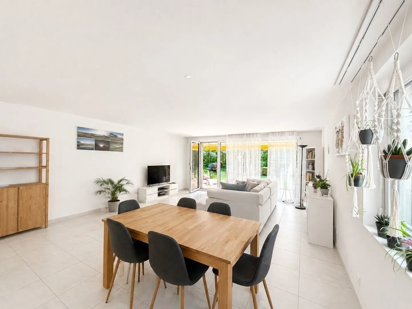 Geräumige Terrassenwohnung für Familien - Foto 4 von 11