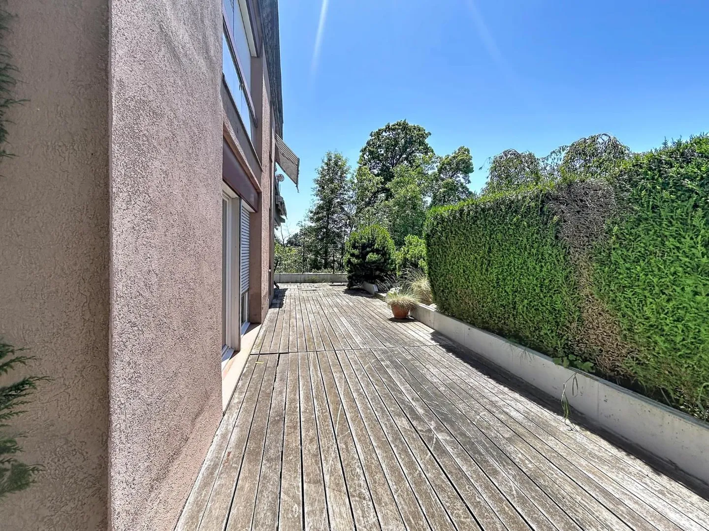 5,5 stanze in zona tranquilla | Terrazza 100m2 | Savigny - Foto 4 di 13