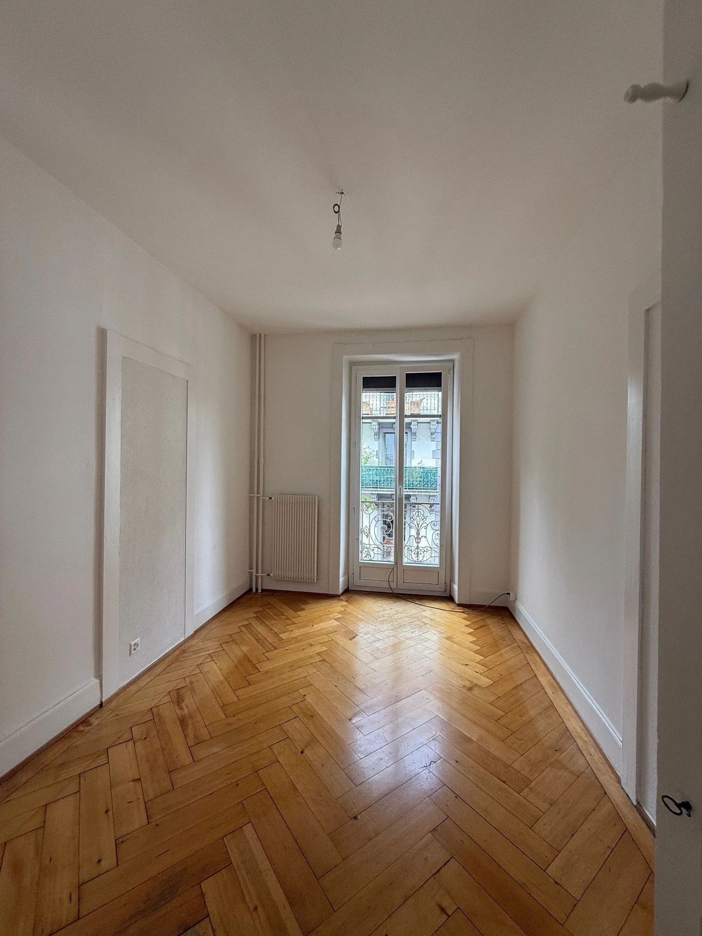 4-room apartment on the 2nd floor - Photo 3 of 7