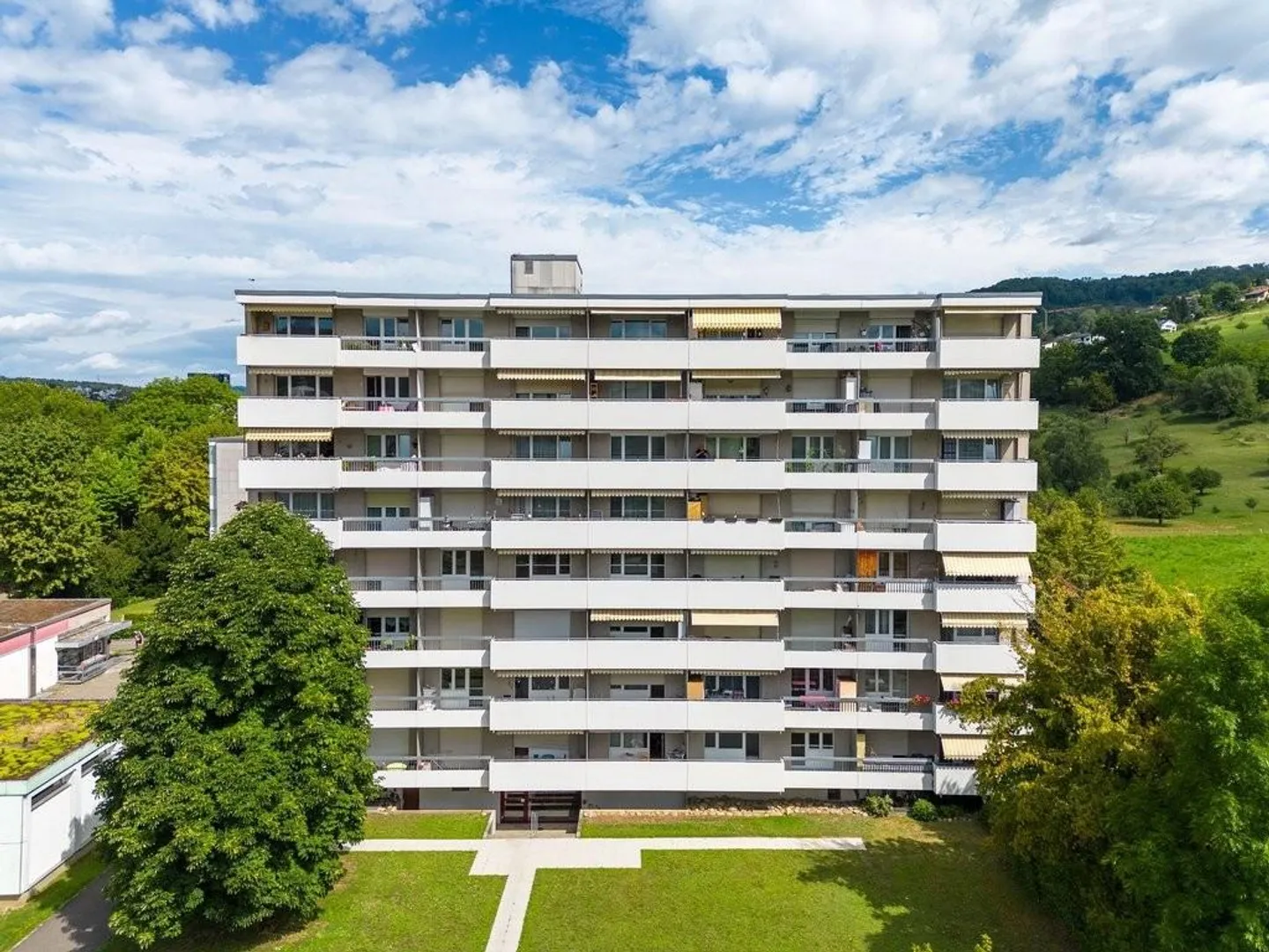 Petit appartement avec une vue magnifique dans un bon emplacement dans le quartier de Fraumatt - Photo 1 sur 6