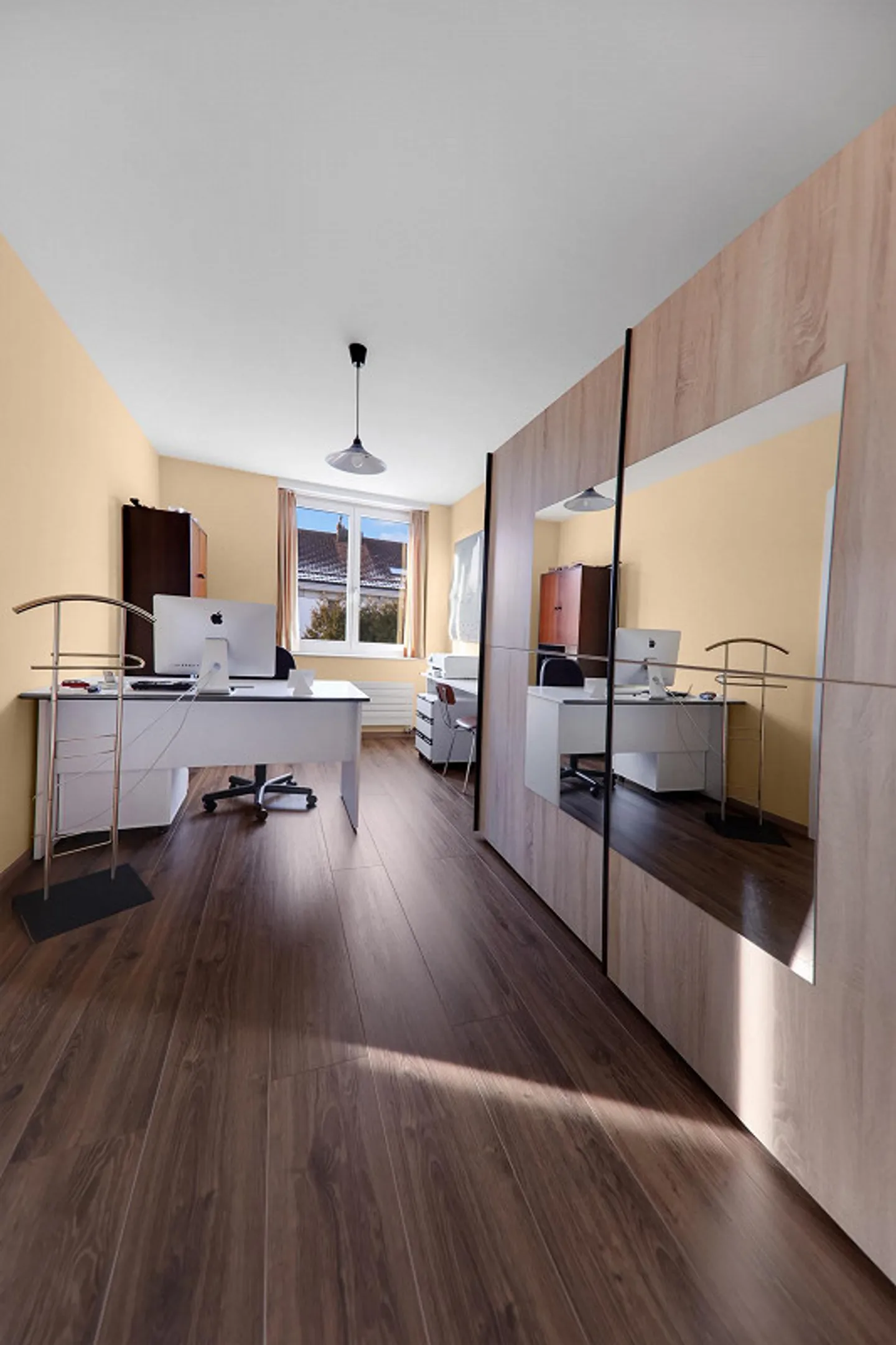 Plenty of Space for the Whole Family: 5 ½-Room Single-Family House in a Quiet Area - Photo 8 of 14