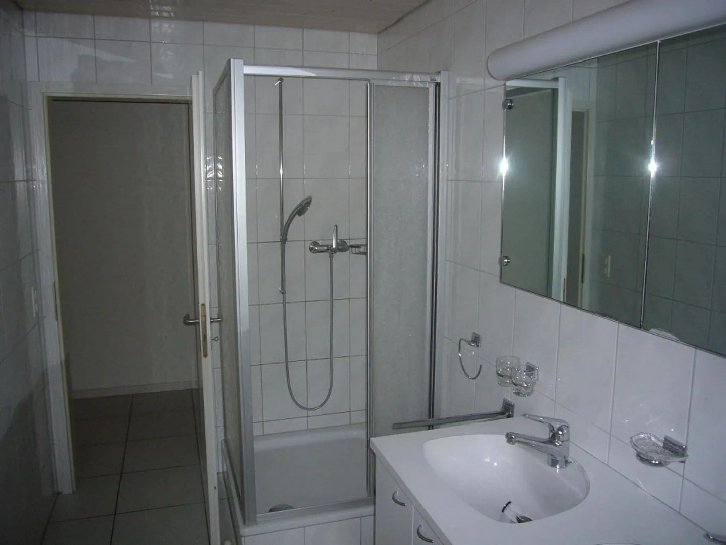 Well-kept 4.5-room apartment in Bern-Bethlehem - ideal for a shared flat! - Photo 5 of 11