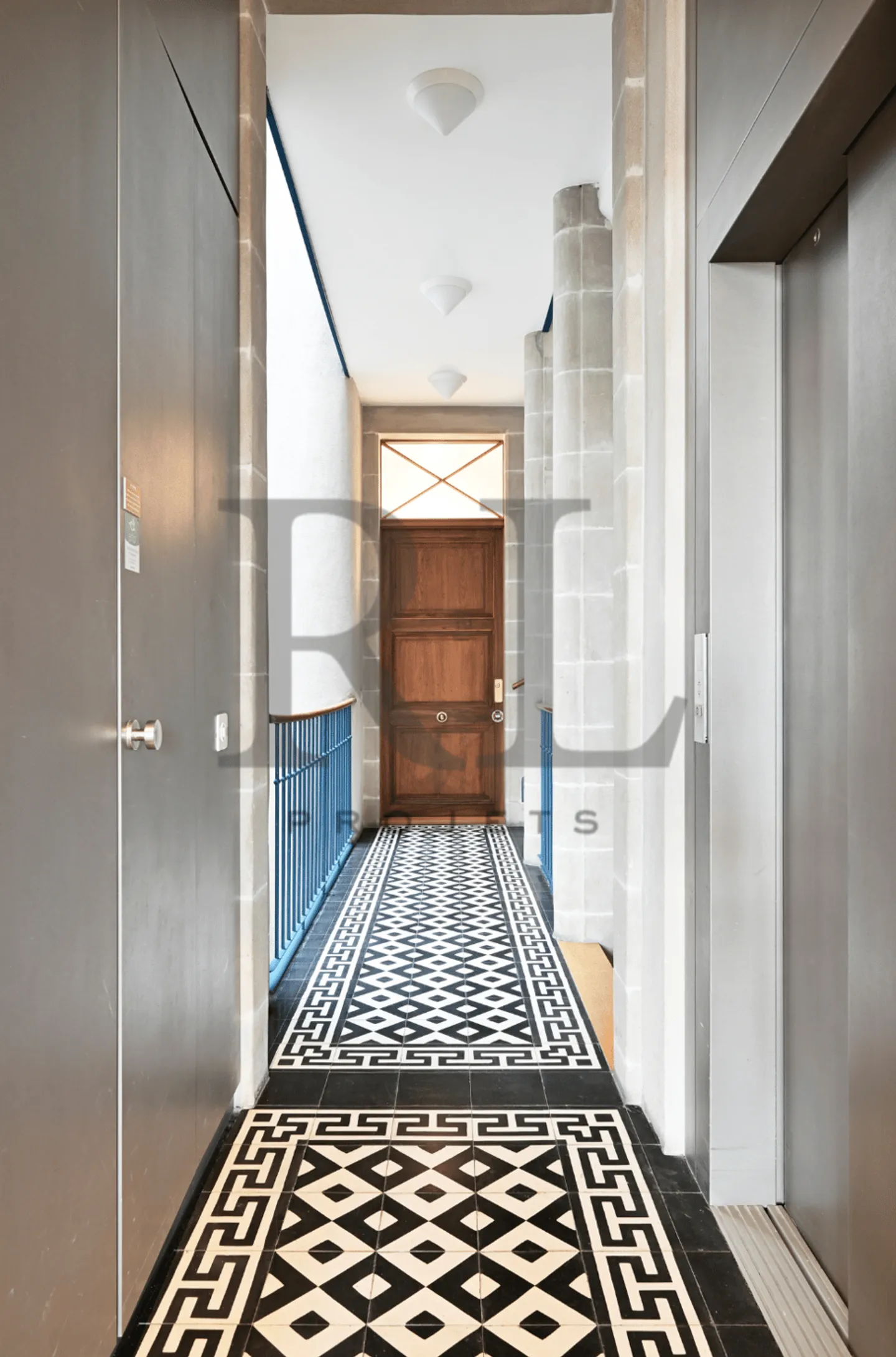 Magnificent apartment for rent in Geneva's Old Town - Photo 12 of 13