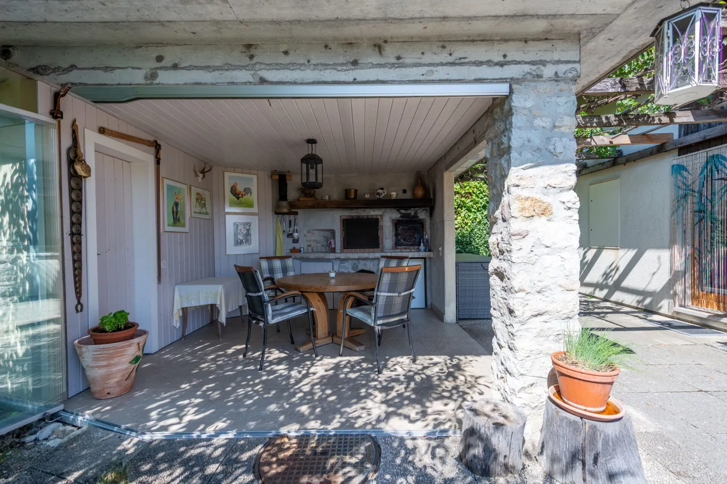 View, Space and Nature - Spacious Single-Family Home in Idyllic Location with Garden Paradise - Photo 24 of 34