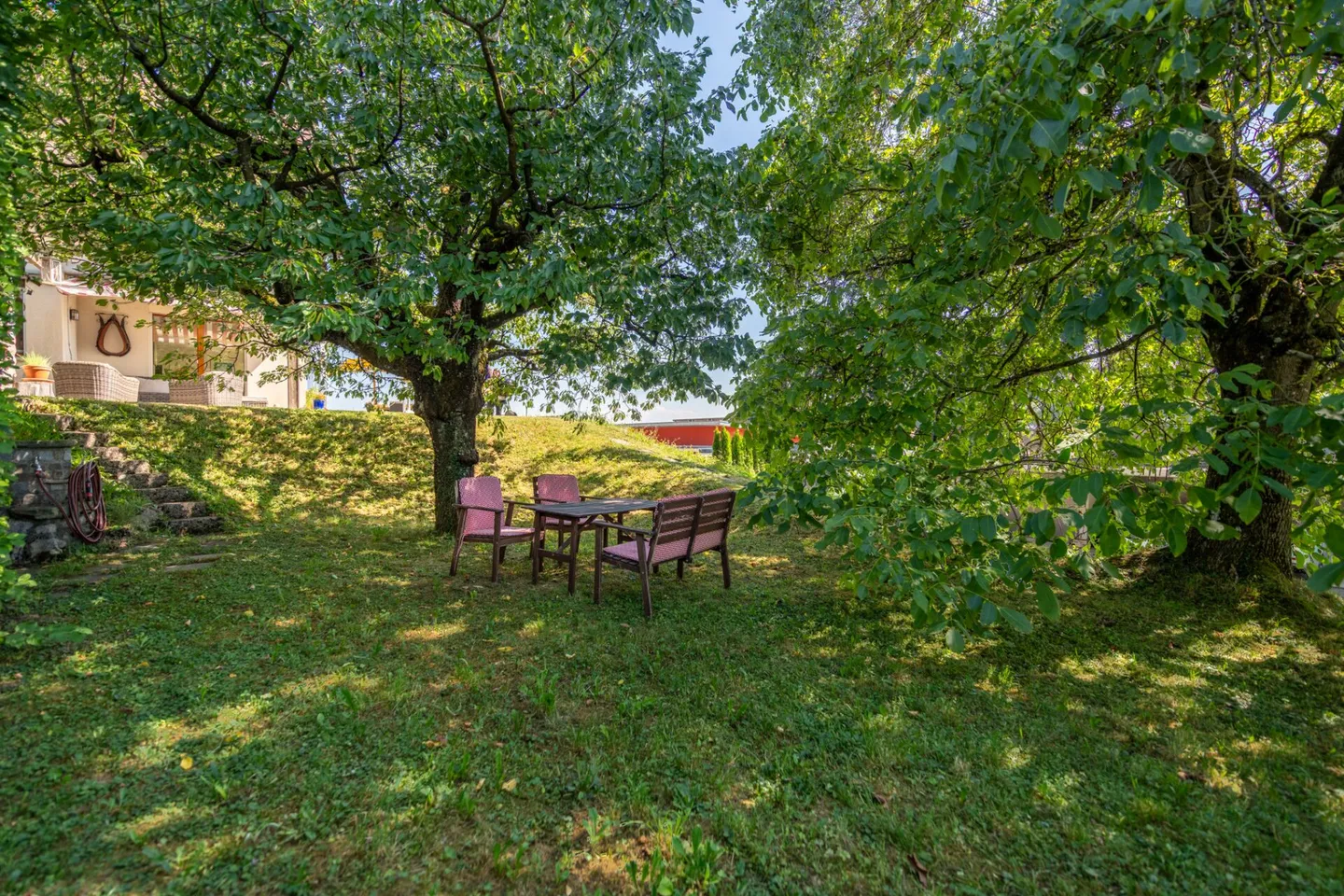 View, Space and Nature - Spacious Single-Family Home in Idyllic Location with Garden Paradise - Photo 28 of 34