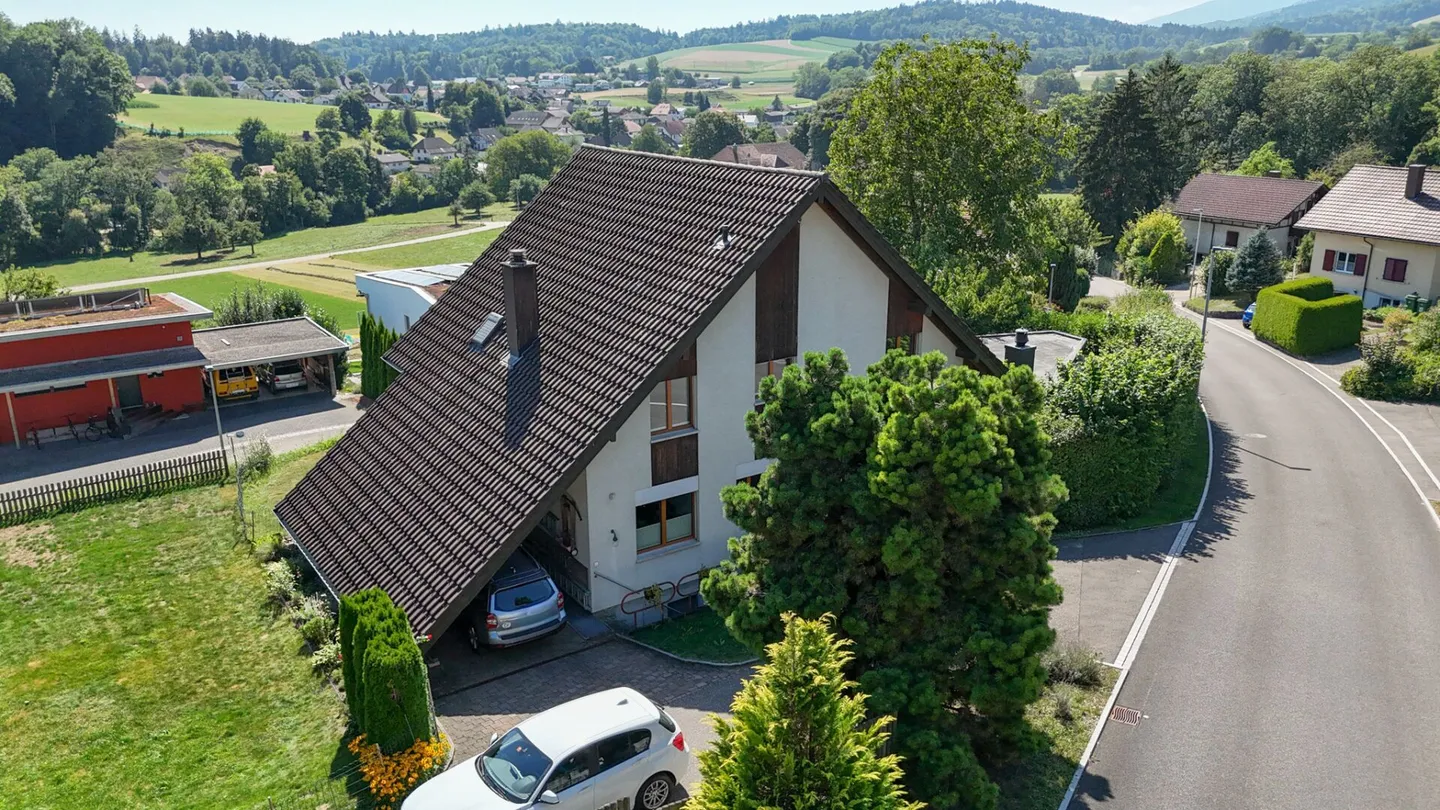 View, Space and Nature - Spacious Single-Family Home in Idyllic Location with Garden Paradise - Photo 32 of 34