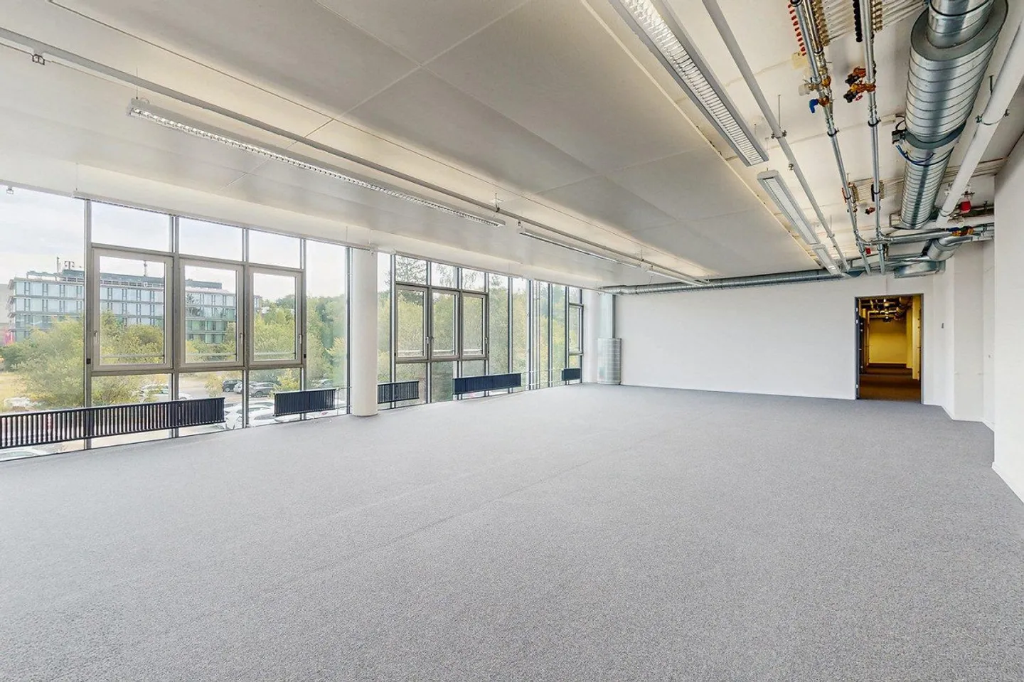 Travailler avec vue - Espaces de bureau flexibles de 61 m² à 103 m² dans... - Photo 4 sur 9