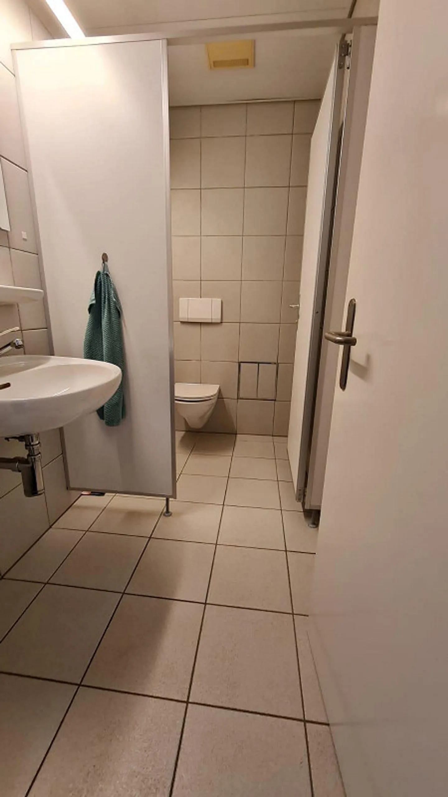 Representative office space in prime location in Zurich-Enge - Photo 12 of 13