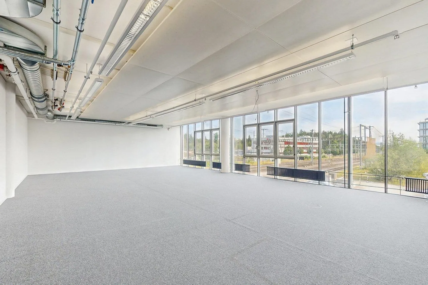 Travailler avec vue - Espaces de bureau flexibles de 61 m² à 103 m² dans... - Photo 9 sur 9