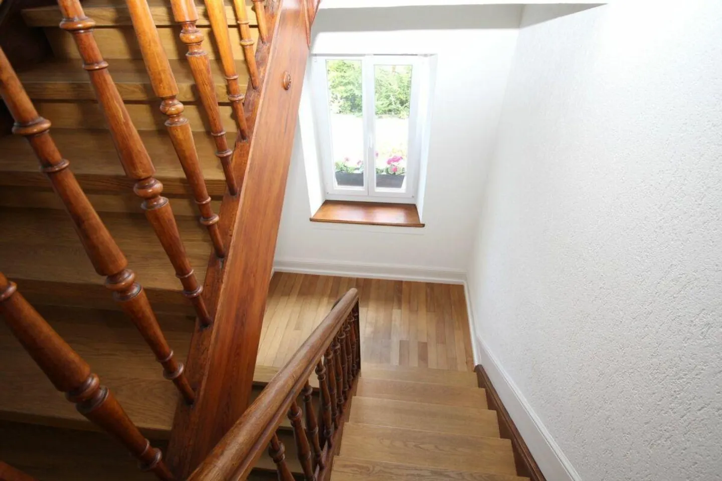 Charming small apartment, a few minutes walk from the train station - Photo 9 of 10